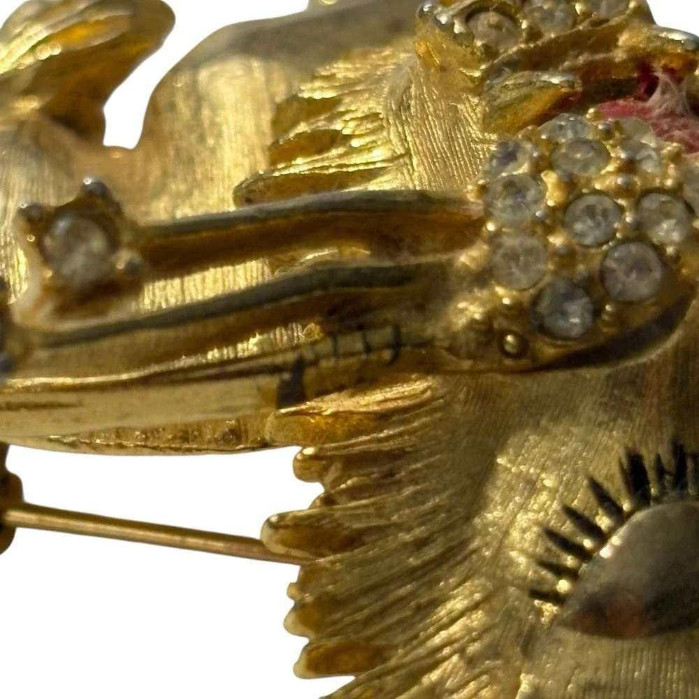 RARE Lion Brooch Pin Vintage Large‎ Enameled & Rhinestone Inset Figural Sleeping